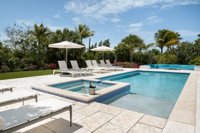 Luxury Villa Photo #11