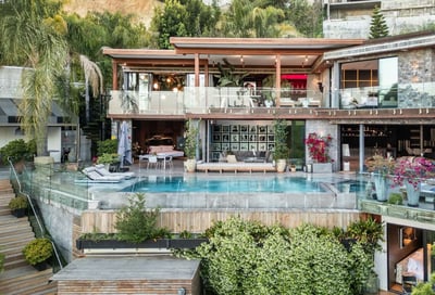 Luxury Villa Photo #3