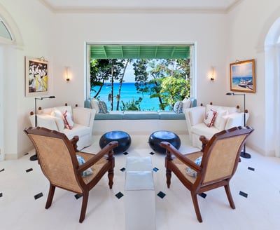 Luxury Villa Photo #16