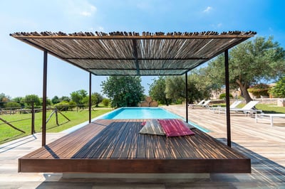 Luxury Villa Photo #8