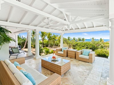 Luxury Villa Photo #11
