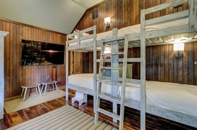Luxury Villa Photo #46