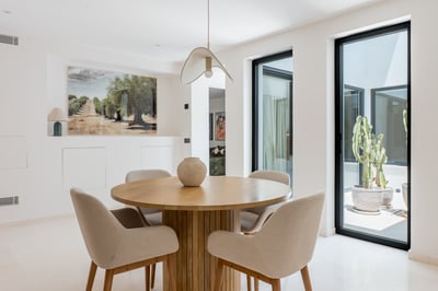 Luxury Villa Photo #32