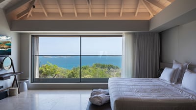 Luxury Villa Photo #38