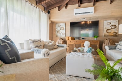 Luxury Villa Photo #63