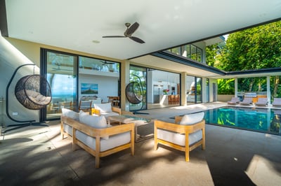 Luxury Villa Photo #19