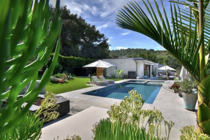 Round Valley Residence