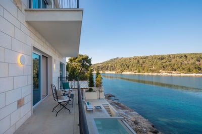 Luxury Villa Photo #55