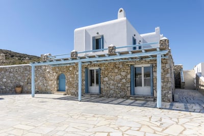 Luxury Villa Photo #18