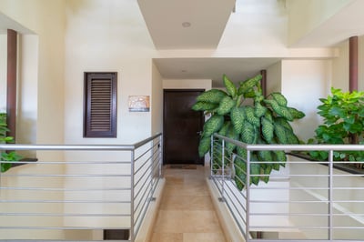 Luxury Villa Photo #5
