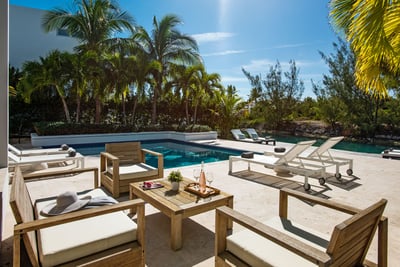 Luxury Villa Photo #5