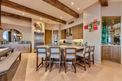 Luxury Villa Photo #31