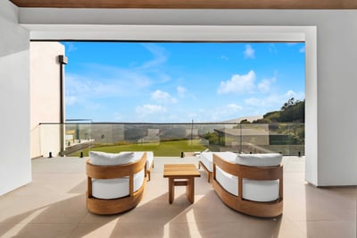 Luxury Villa Photo #20