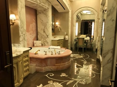 Luxury Villa Photo #17