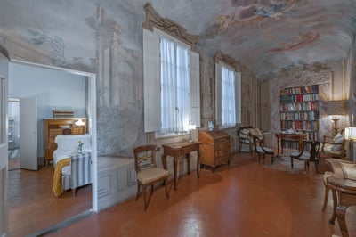 Luxury Villa Photo #16
