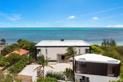 Luxury Villa Photo #47