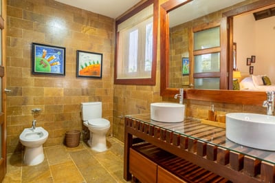 Luxury Villa Photo #34