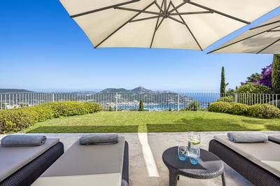 Luxury Villa Photo #8