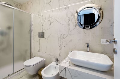Luxury Villa Photo #30