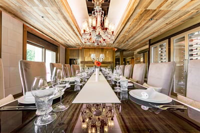 Luxury Villa Photo #18