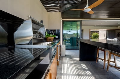 Luxury Villa Photo #13