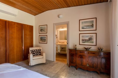 Luxury Villa Photo #54
