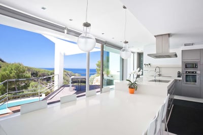 Luxury Villa Photo #18