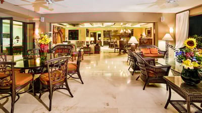 Luxury Villa Photo #5