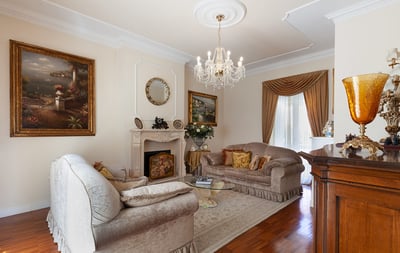 Luxury Villa Photo #12