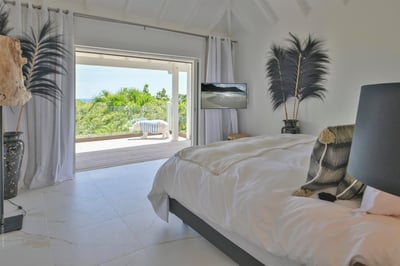 Luxury Villa Photo #54