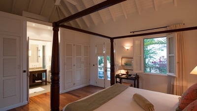 Luxury Villa Photo #59