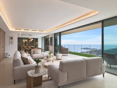 Luxury Villa Photo #5