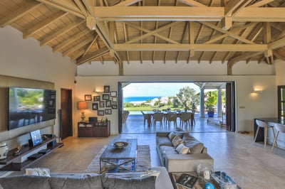 Luxury Villa Photo #21