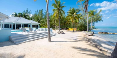 Luxury Villa Photo #5