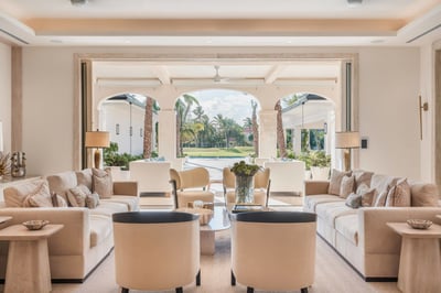 Luxury Villa Photo #27