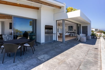 Luxury Villa Photo #23