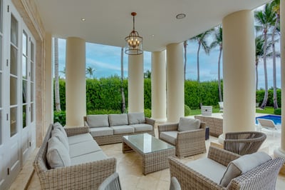 Luxury Villa Photo #16