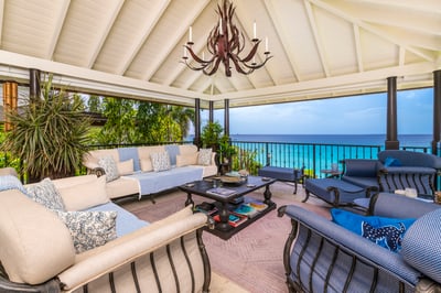 Luxury Villa Photo #26