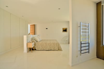 Luxury Villa Photo #37
