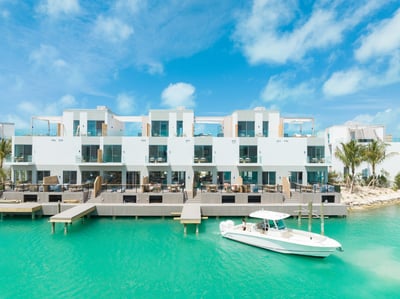 Luxury Villa Photo #14