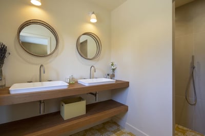 Luxury Villa Photo #25