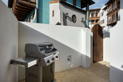 Luxury Villa Photo #9
