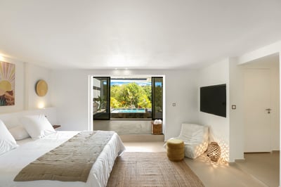 Luxury Villa Photo #52