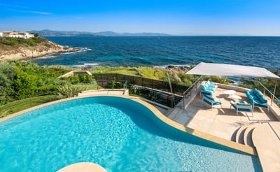 Luxury Villa Photo #2