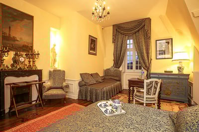 Luxury Villa Photo #30