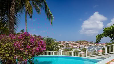Luxury Villa Photo #2