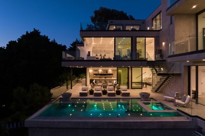 Luxury Villa Photo #2