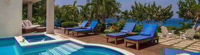 Luxury Villa Photo #3