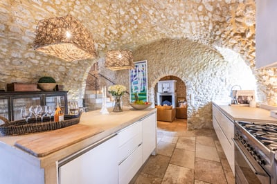 Luxury Villa Photo #17