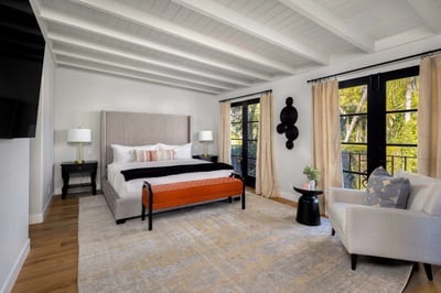 Luxury Villa Photo #20